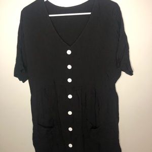 Black Flowy dress with pockets